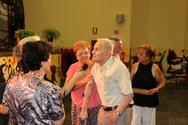 Cena de la Asociacion de Jubilados en su Semana Cultural-2014-08-09--fuente Area Comunicación Municipal-38