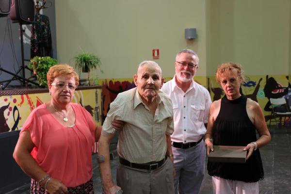 Cena de la Asociacion de Jubilados en su Semana Cultural-2014-08-09--fuente Area Comunicación Municipal-40