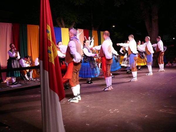 festival internacional folclore 2012-14-07-2012-fuente Area Comunicacion Municipal-097