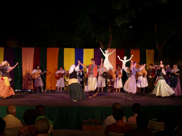 festival internacional folclore 2012-14-07-2012-fuente Area Comunicacion Municipal-123