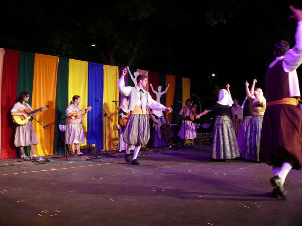 festival internacional folclore 2012-14-07-2012-fuente Area Comunicacion Municipal-173