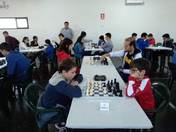 campeonato provincial ajedrez partidas rapidas-marzo 2019-Miguelturra-fuente imagen Club Ajedrez Miguelturra-043