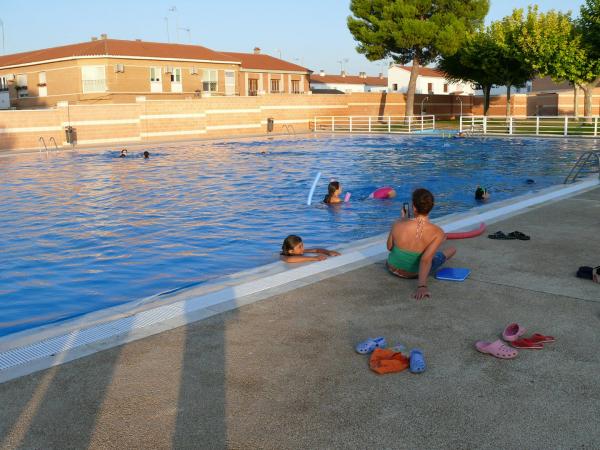 fin curso natación FISENSI-29-07-2011-fuente Area Comunicacion Municipal-016