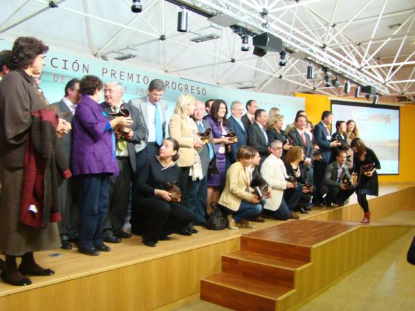 ganadores-del-premio-progreso-nntt-26-11-2009-fuente-www.miguelturra.es-43
