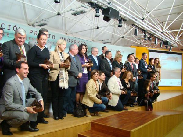 ganadores-del-premio-progreso-nntt-26-11-2009-fuente-www.miguelturra.es-44