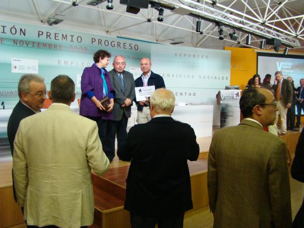 ganadores-del-premio-progreso-nntt-26-11-2009-fuente-www.miguelturra.es-54