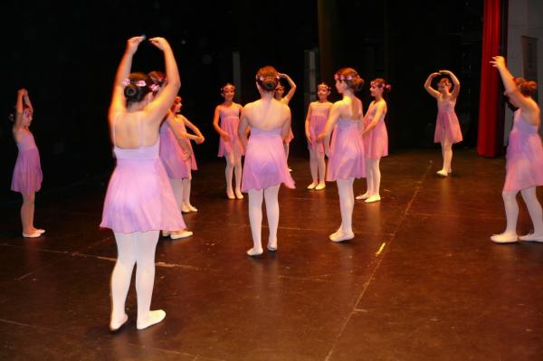 Festival de Ballet Universidad Popular-2014-06-01-fuente Area de Comunicacion Ayto Miguelturra-033