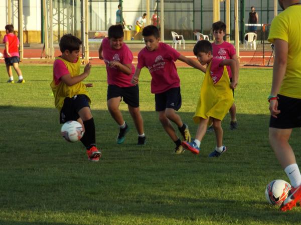 campus-futbol-miguelturra-2019-dia-2-2019-06-25-fuente-imagenes-alberto-sanchez-072
