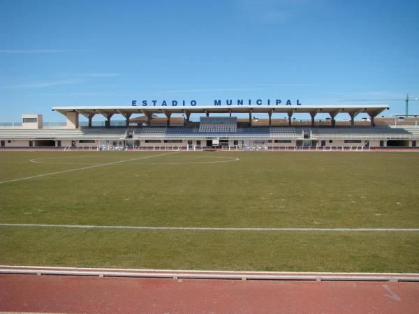 Instalaciones Deportivas Municipales-febrero 2009-fuente www.miguelturra.es-10
