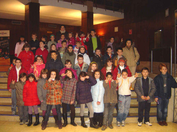 colegio la merced-curso 2009-2010-teatro quijano primaria-fuente Colegio Merced-14