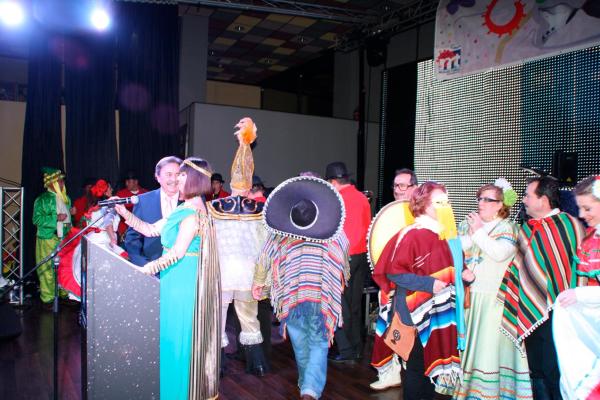 Pregon y coronacion nuevo Rey Carnaval-2014-02-28-fuente Area de Comunicacion Municipal-152