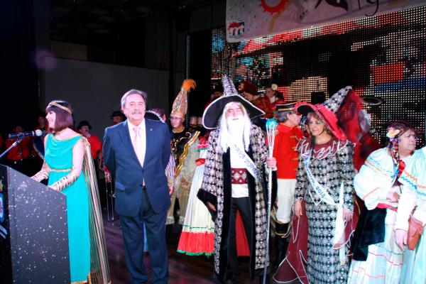 Pregon y coronacion nuevo Rey Carnaval-2014-02-28-fuente Area de Comunicacion Municipal-163