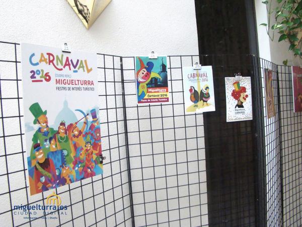 Exposicion obras presentadas certamen Cartel Carnaval 2016-2015-12-16-fuente www.miguelturra.es-004