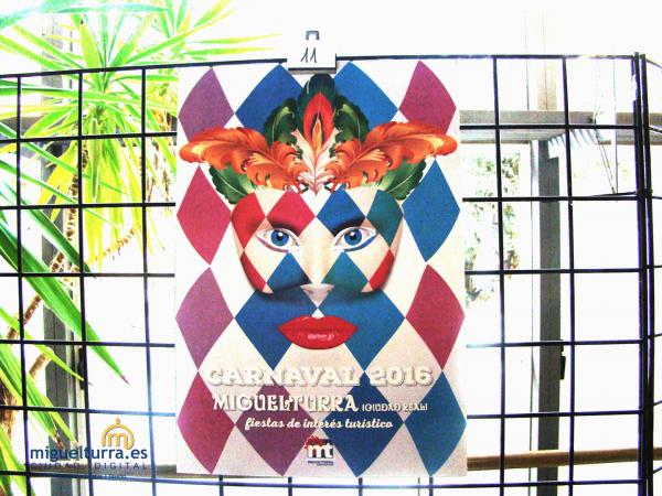 Exposicion obras presentadas certamen Cartel Carnaval 2016-2015-12-16-fuente www.miguelturra.es-020