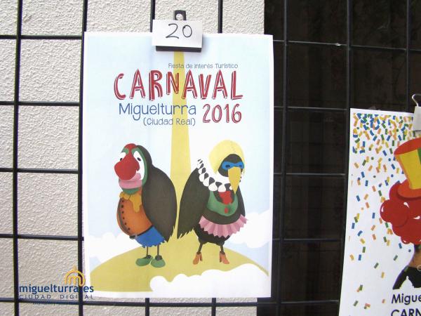 Exposicion obras presentadas certamen Cartel Carnaval 2016-2015-12-16-fuente www.miguelturra.es-031