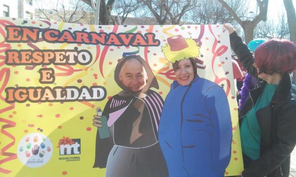 en Carnaval 2018 respeto e igualdad-fuente imagenes area de Igualdad Ayuntamiento-043