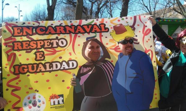 en Carnaval 2018 respeto e igualdad-fuente imagenes area de Igualdad Ayuntamiento-049