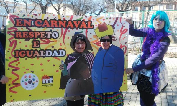 en Carnaval 2018 respeto e igualdad-fuente imagenes area de Igualdad Ayuntamiento-058