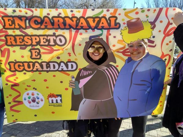en Carnaval 2018 respeto e igualdad-fuente imagenes area de Igualdad Ayuntamiento-079