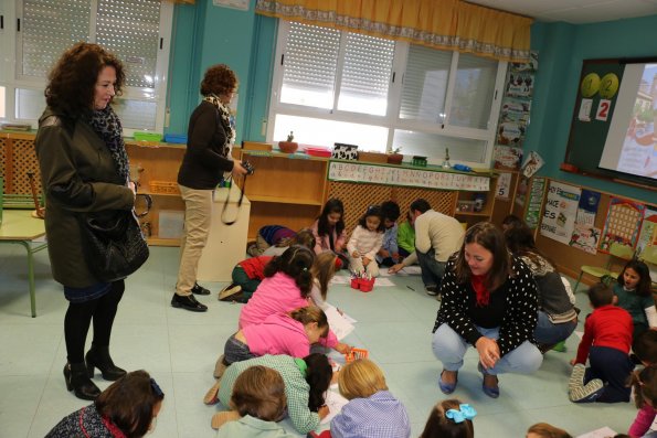 talleres de igualdad en enseñanza infantil-abril 2015-fuente Area Comunicacion Municipal-36